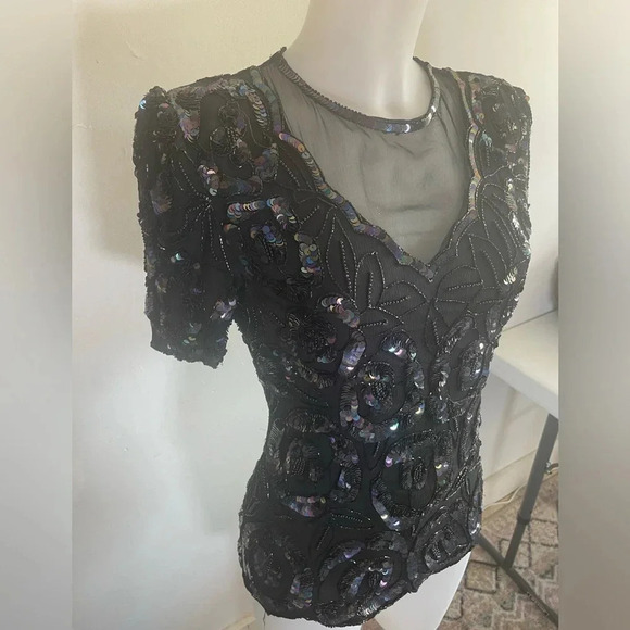 VTG 80’s Laurence Kazar Black Silk Rainbow Iridescent Sequin Rose Mesh Top M 176 - Picture 3 of 15